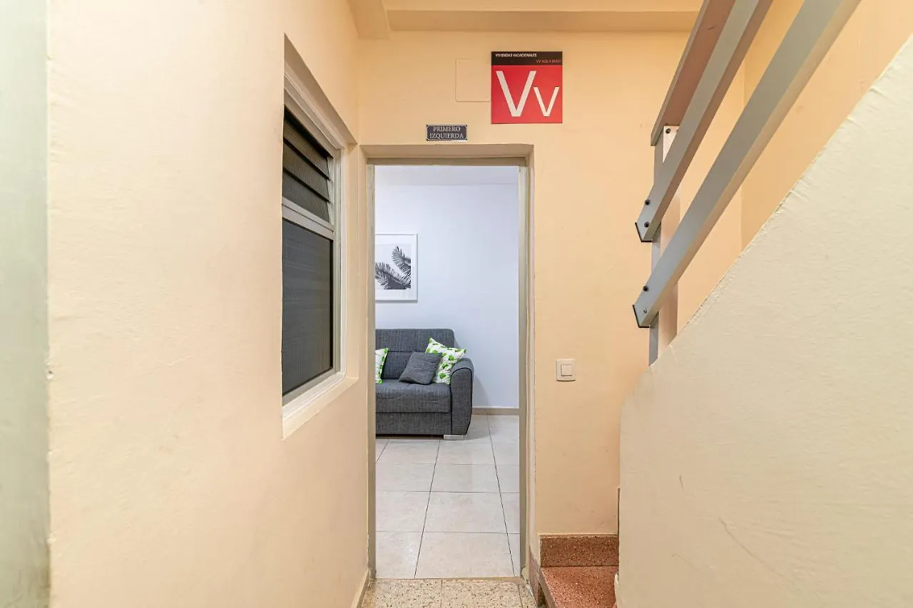 Apartamentos En El Centro De Los Cristianos Arona  España