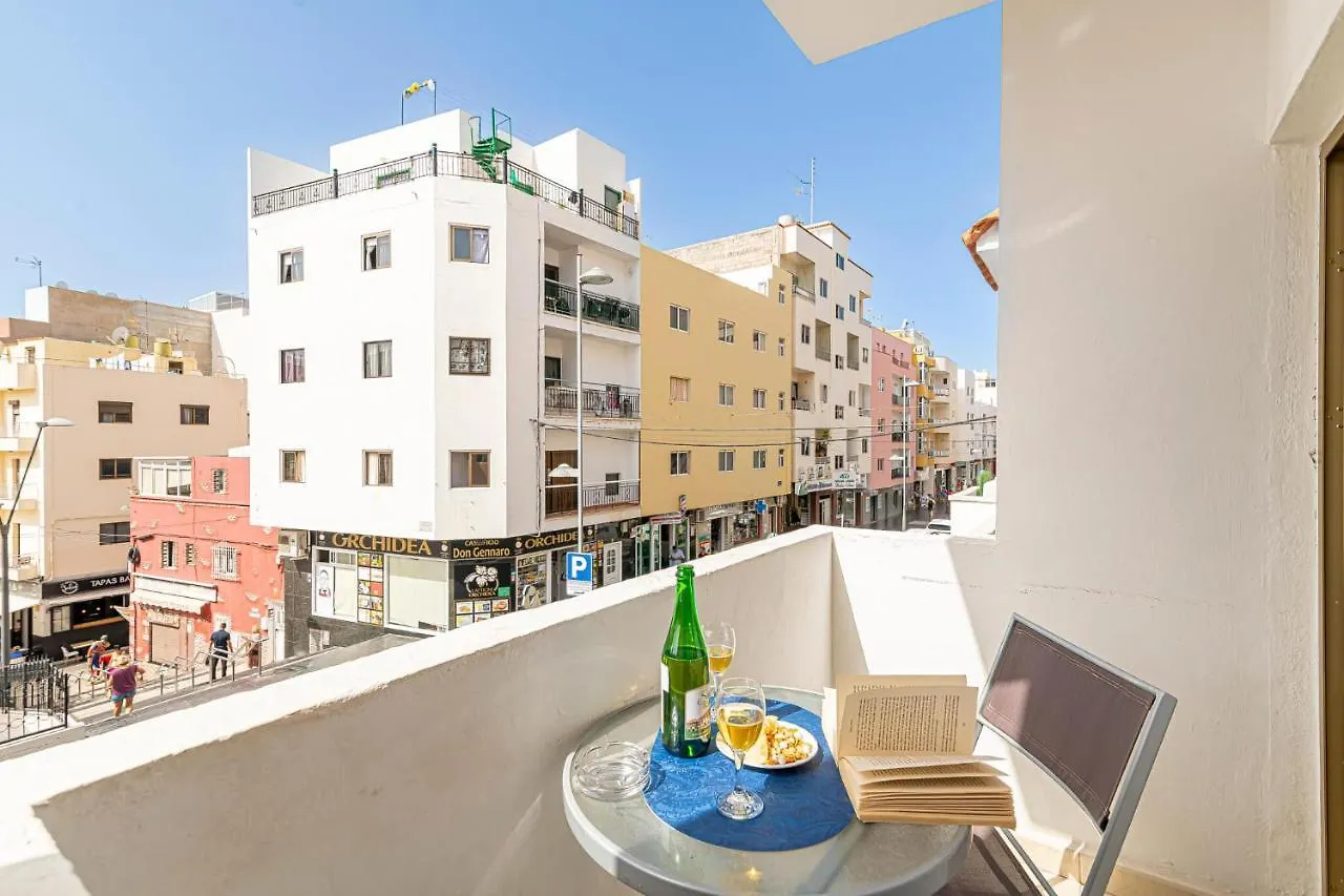 Apartamentos En El Centro De Los Cristianos Arona  0*, Arona (Tenerife) Spain