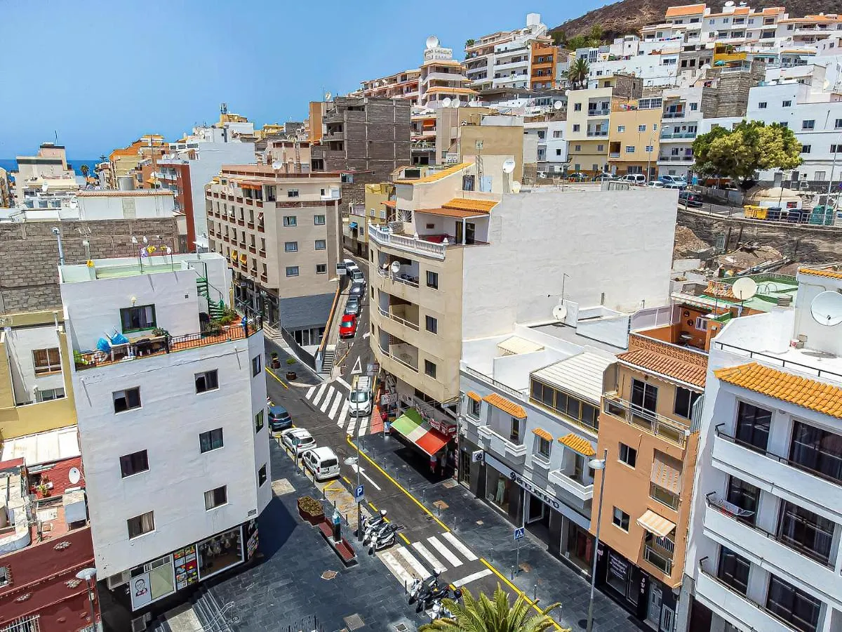Apartamentos En El Centro De Los Cristianos Arona  0*, Arona (Tenerife) Spain
