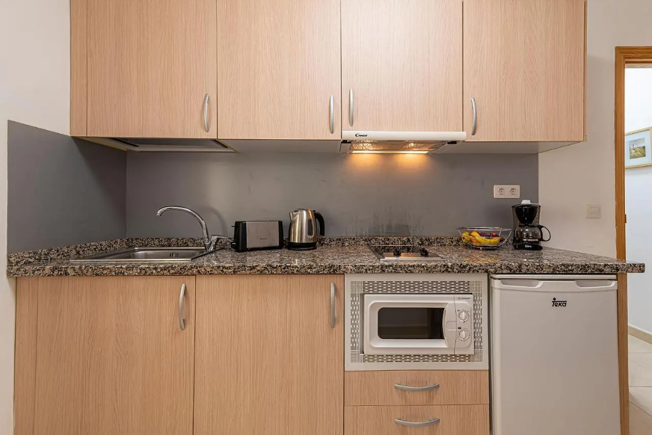 Apartamentos En El Centro De Los Cristianos Arona
