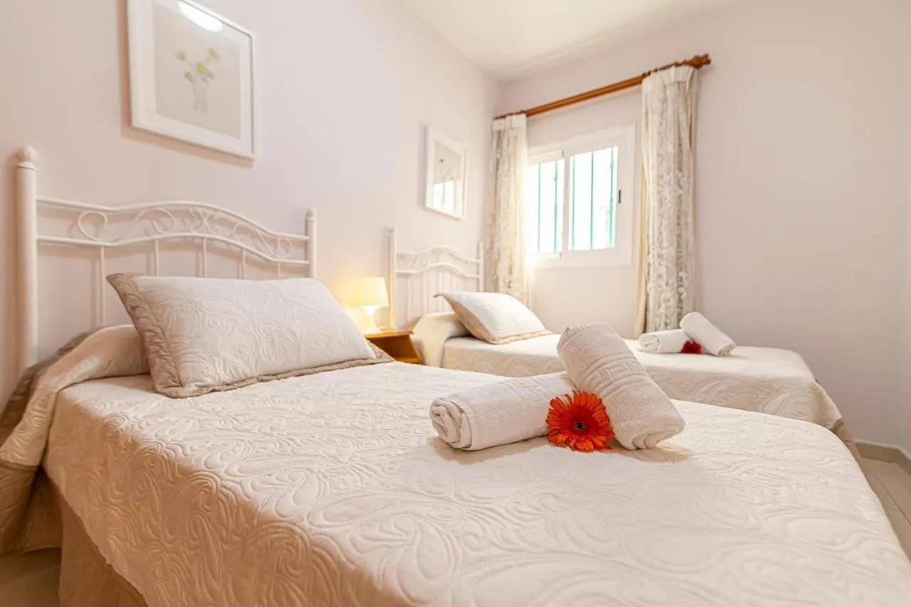 Apartment Apartamentos En El Centro De Los Cristianos Arona